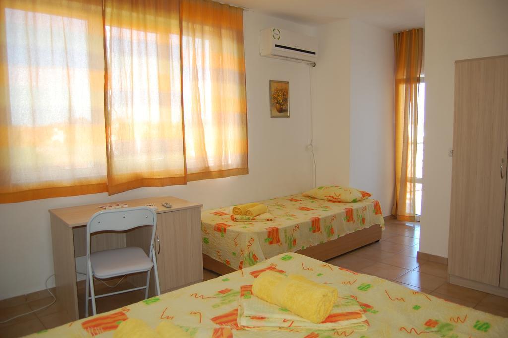 Apartments Ivelin Łozenec Zewnętrze zdjęcie
