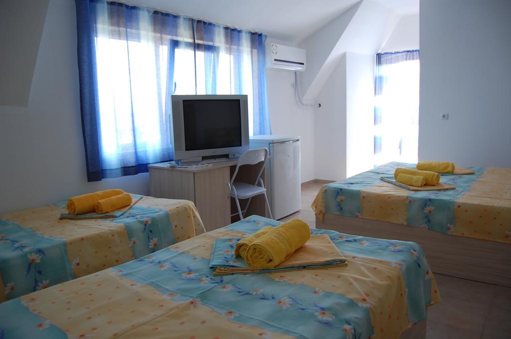 Apartments Ivelin Łozenec Zewnętrze zdjęcie