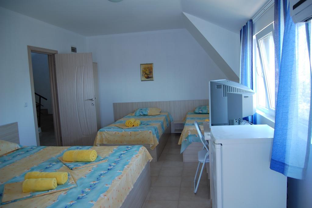 Apartments Ivelin Łozenec Zewnętrze zdjęcie