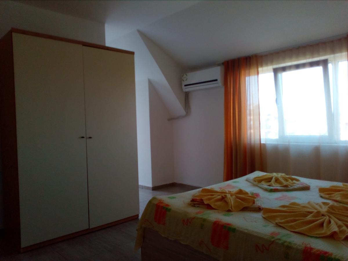 Apartments Ivelin Łozenec Zewnętrze zdjęcie