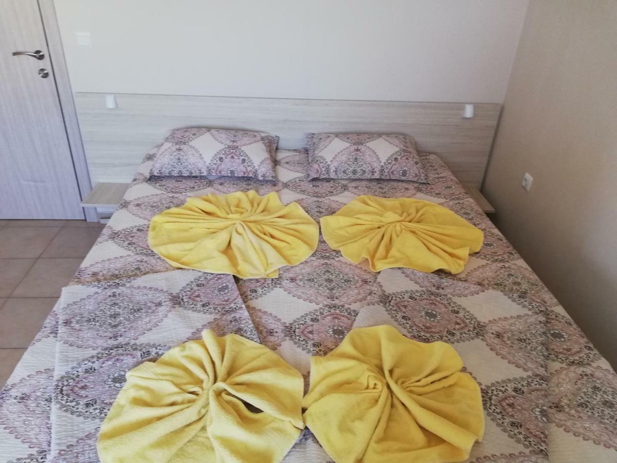 Apartments Ivelin Łozenec Pokój zdjęcie